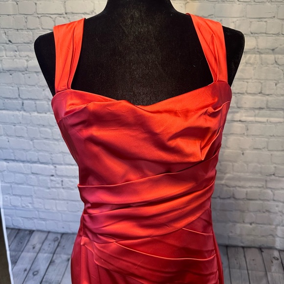 Lauren Ralph Lauren Sleeveless Salmon Dress - Picture 2 of 7